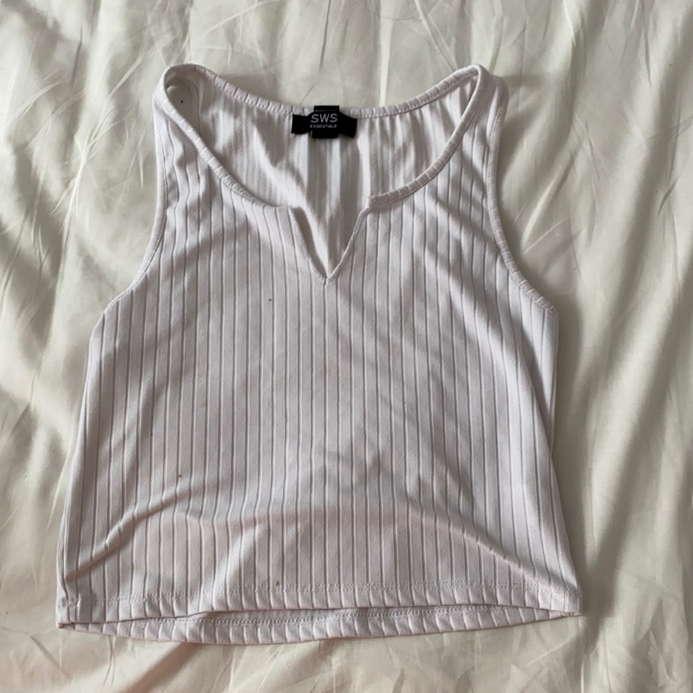 White ribbed tank top